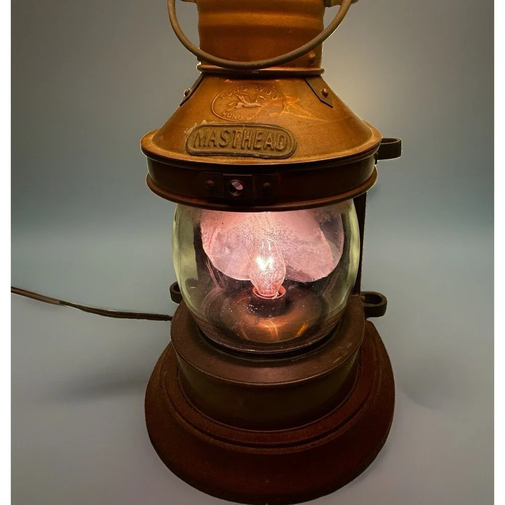 Vintage Tung Woo Hong Kong Copper /Brass Masthead Ship Lantern Table Lamp